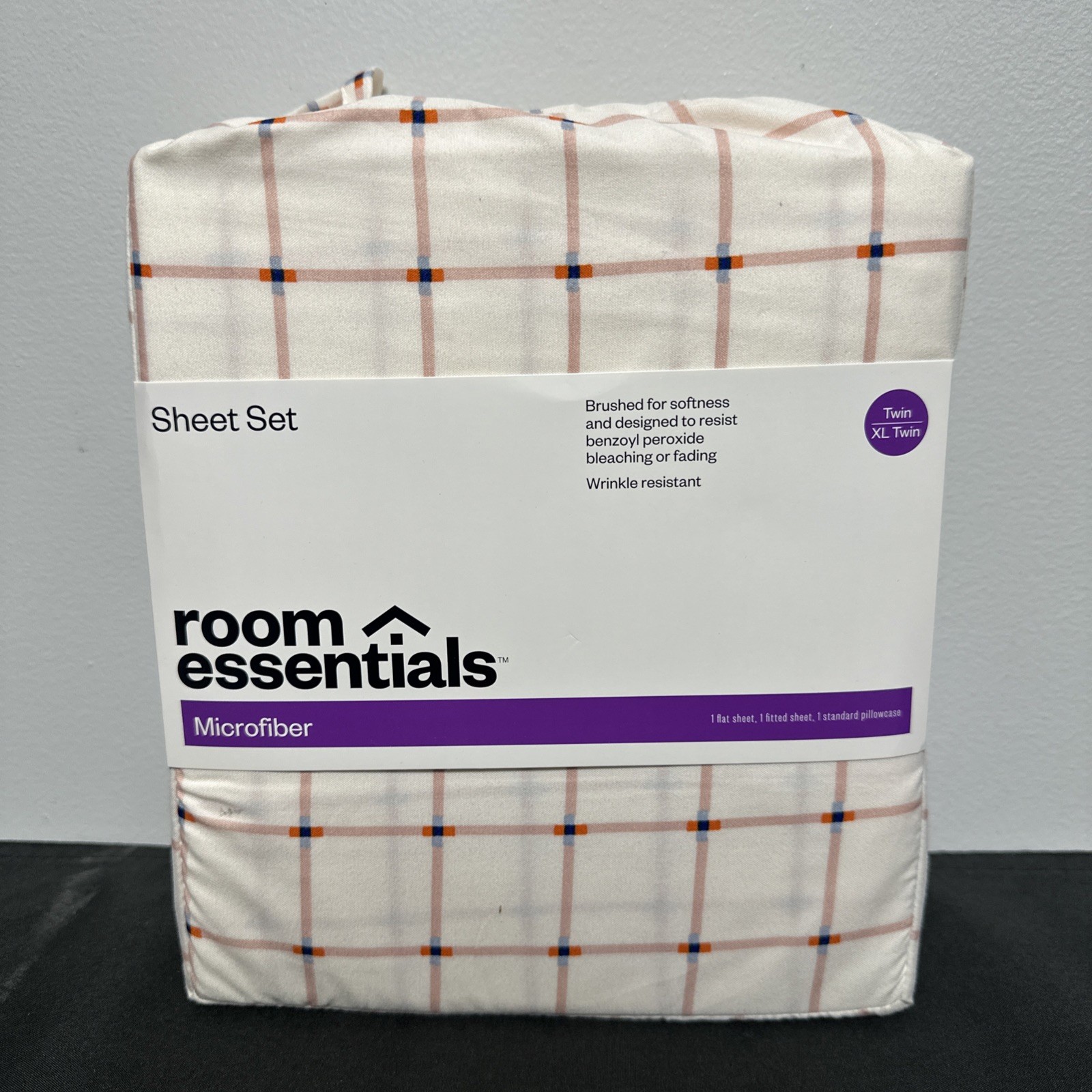 Room Essentials Twin XL Microfiber Sheet Set - Pink Grid - Size Twin XL- NEW