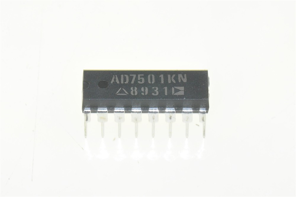 New (2pcs) AD7501KN ANALOG DEVICES IC Converter