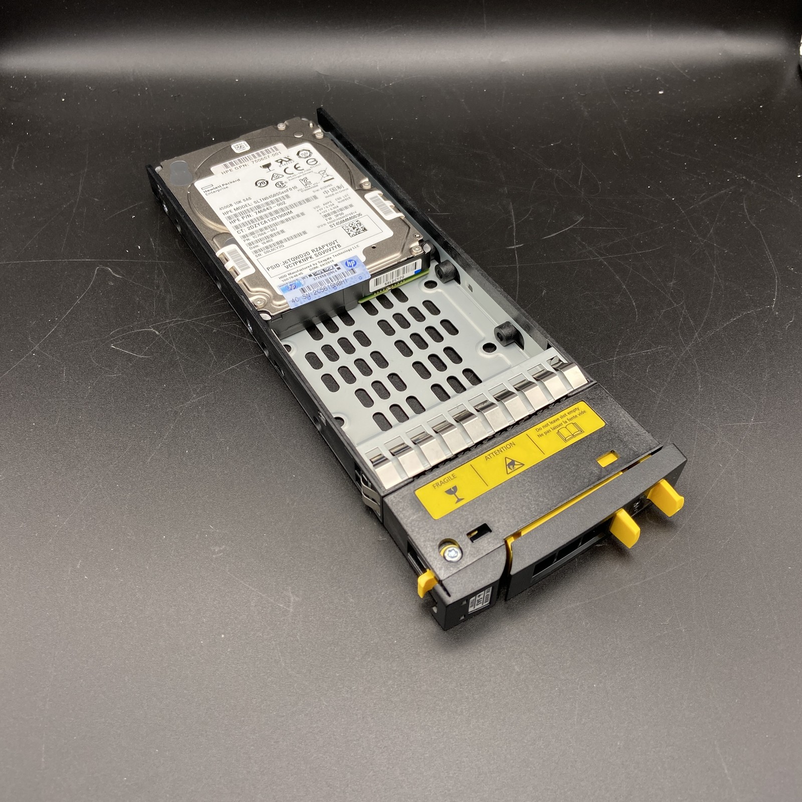 Brand New sealed HP M6710 450GB 6G SAS 10K 2.5in FE HDD P/N:C8R59B(750657-001)
