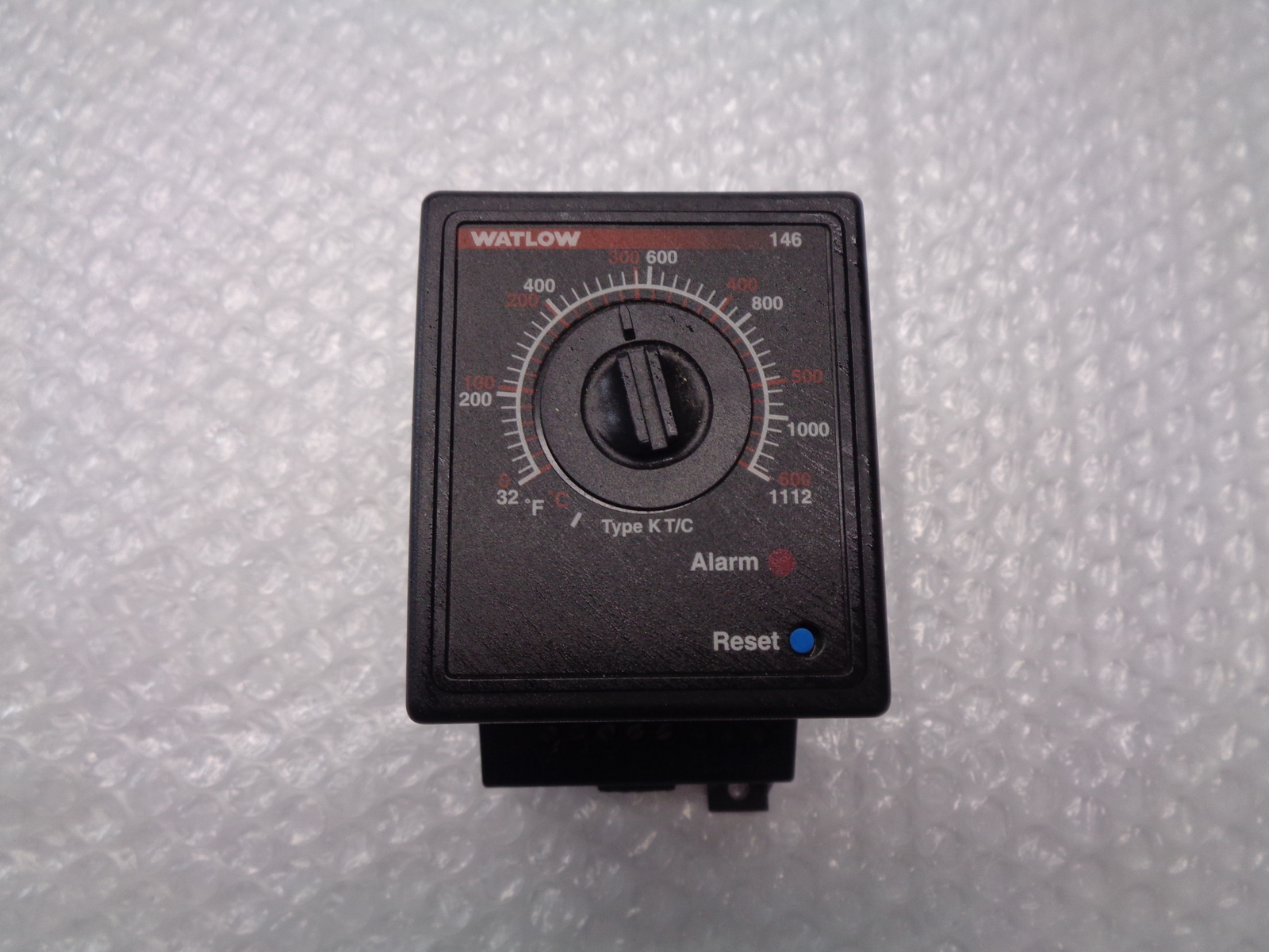WATLOW 146D-1K3D-3100 TEMPERATURE CONTROLLER NSNP