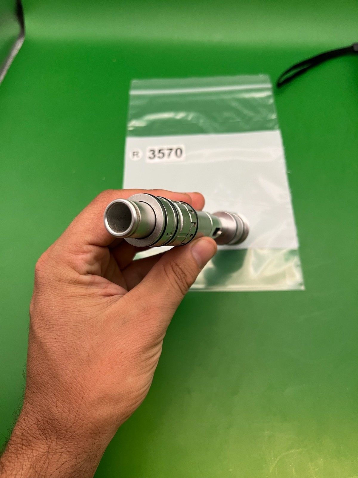 Dye Bolt Kit
