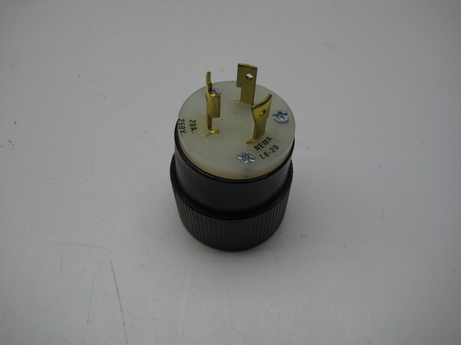 INDUSTRIAL SPARE L6-20 TWIST PLUG NSNP