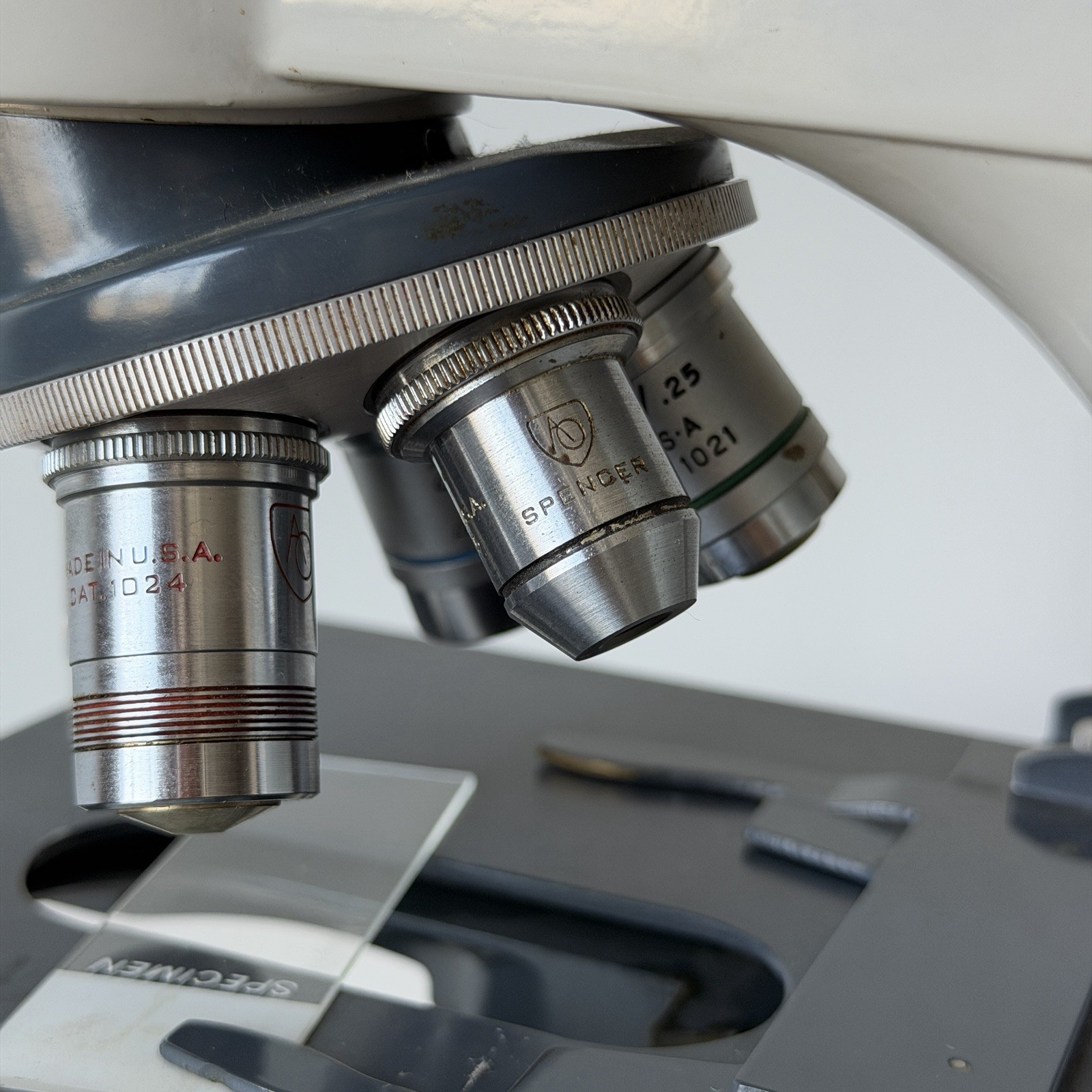 AO American Optical One-Ten 110 Microscope w/ 5 Objectives