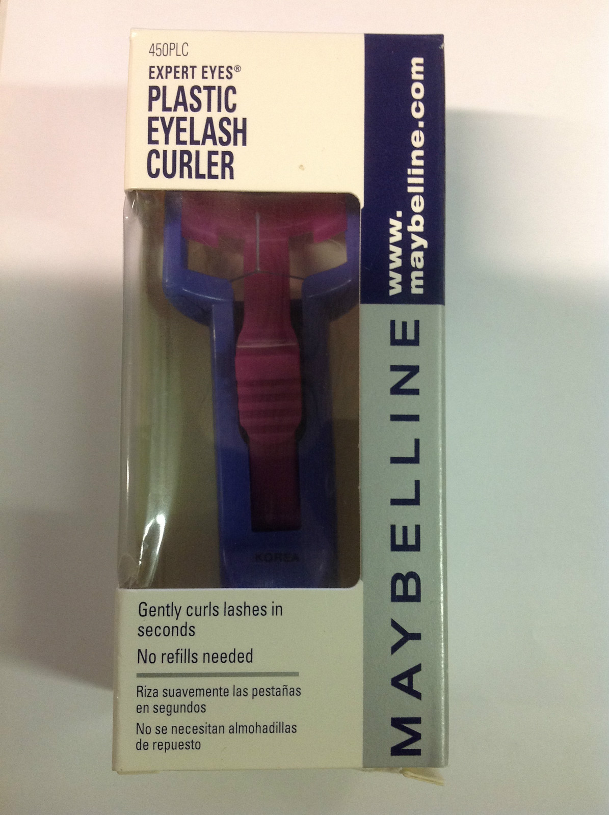 Maybelline Expert Eyes Plastic Eyelash Curler Purple Color New In Box.