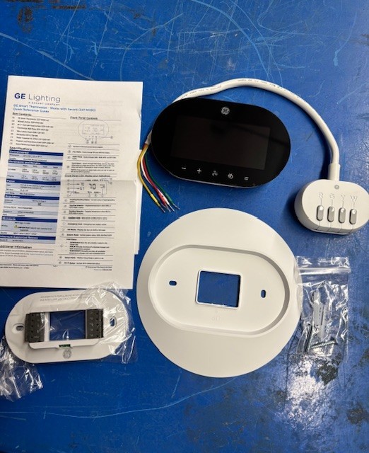 Savant GE Smart Thermostat SST-W300-00
