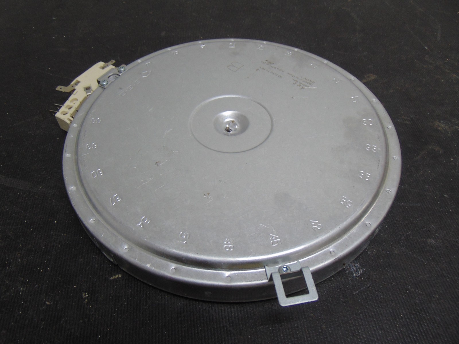 Frigidaire Range FCRE3083ASC Surface Element A24970601