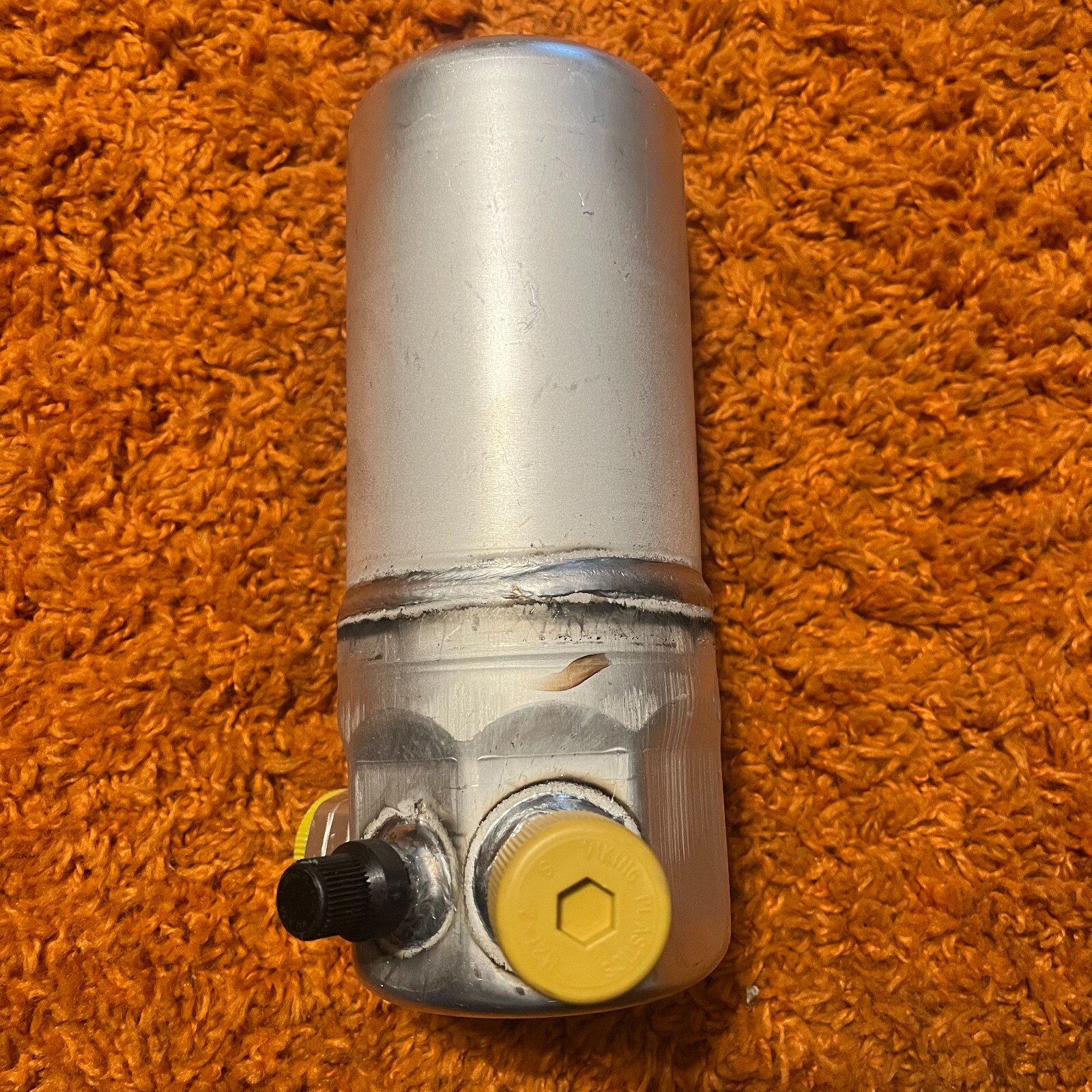 NOS OEM ACDelco 15-1684 2724902 Air Conditioning Accumulator Assembly