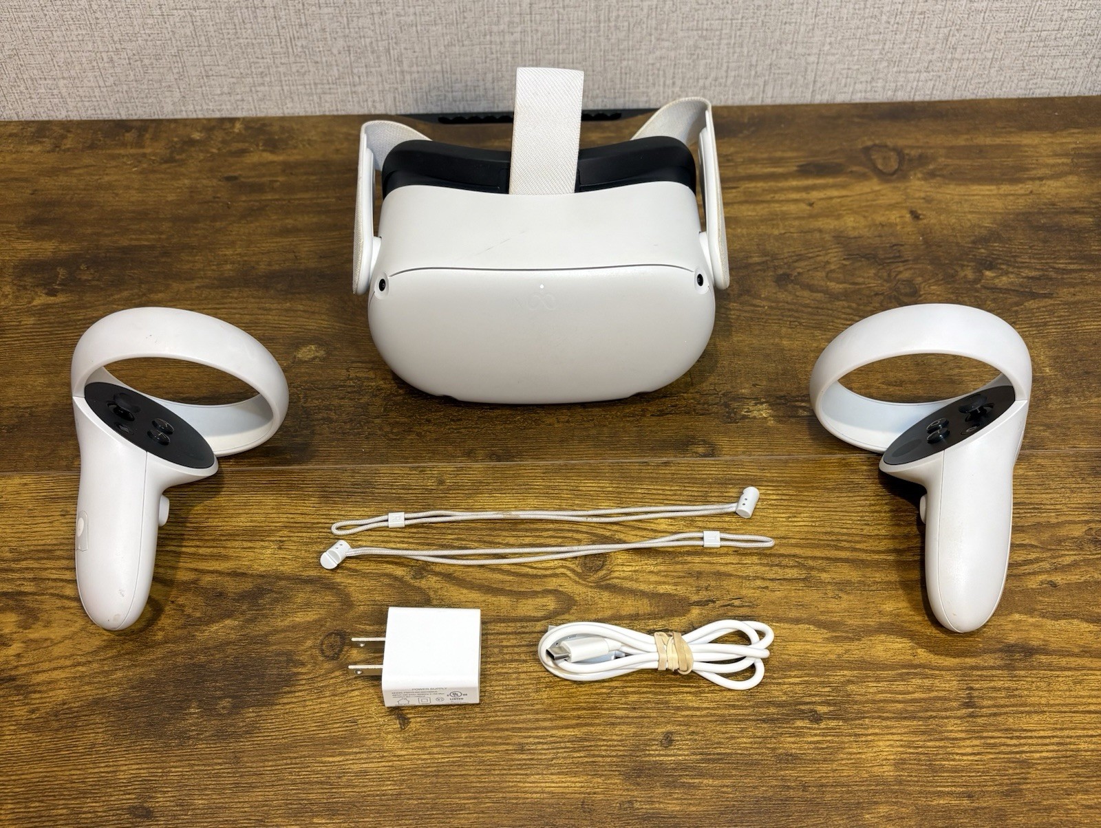Meta Quest 2 Advanced All-In-One Virtual Reality Headset - 128GB - Great