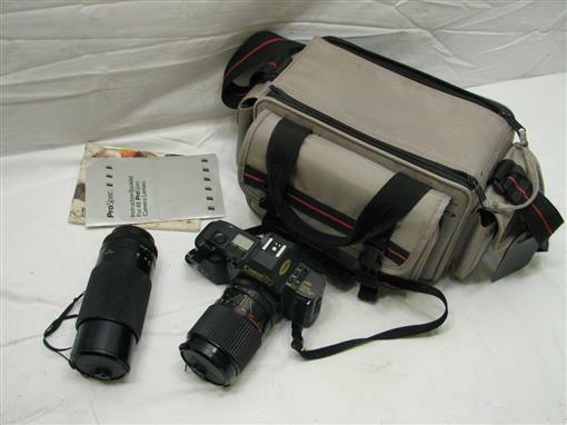 Canon T70 SLR 35mm Film Camera w/28-70mm/80-200mm ProSpec Lens Case T-70