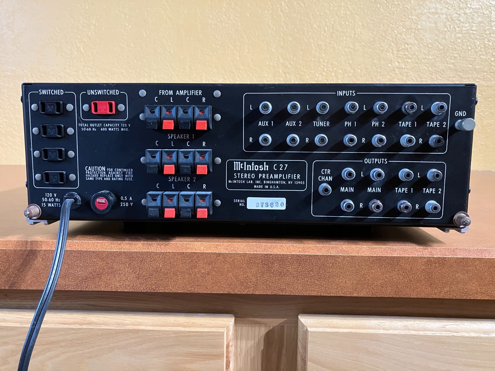 Mcintosh C27 Preamplifier Serviced