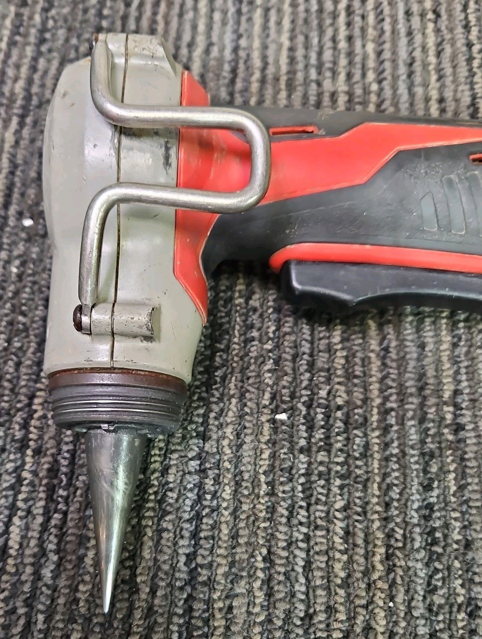 Milwaukee Tools 2432-22 M12 Cordless Proplex Expansion Tool Kit