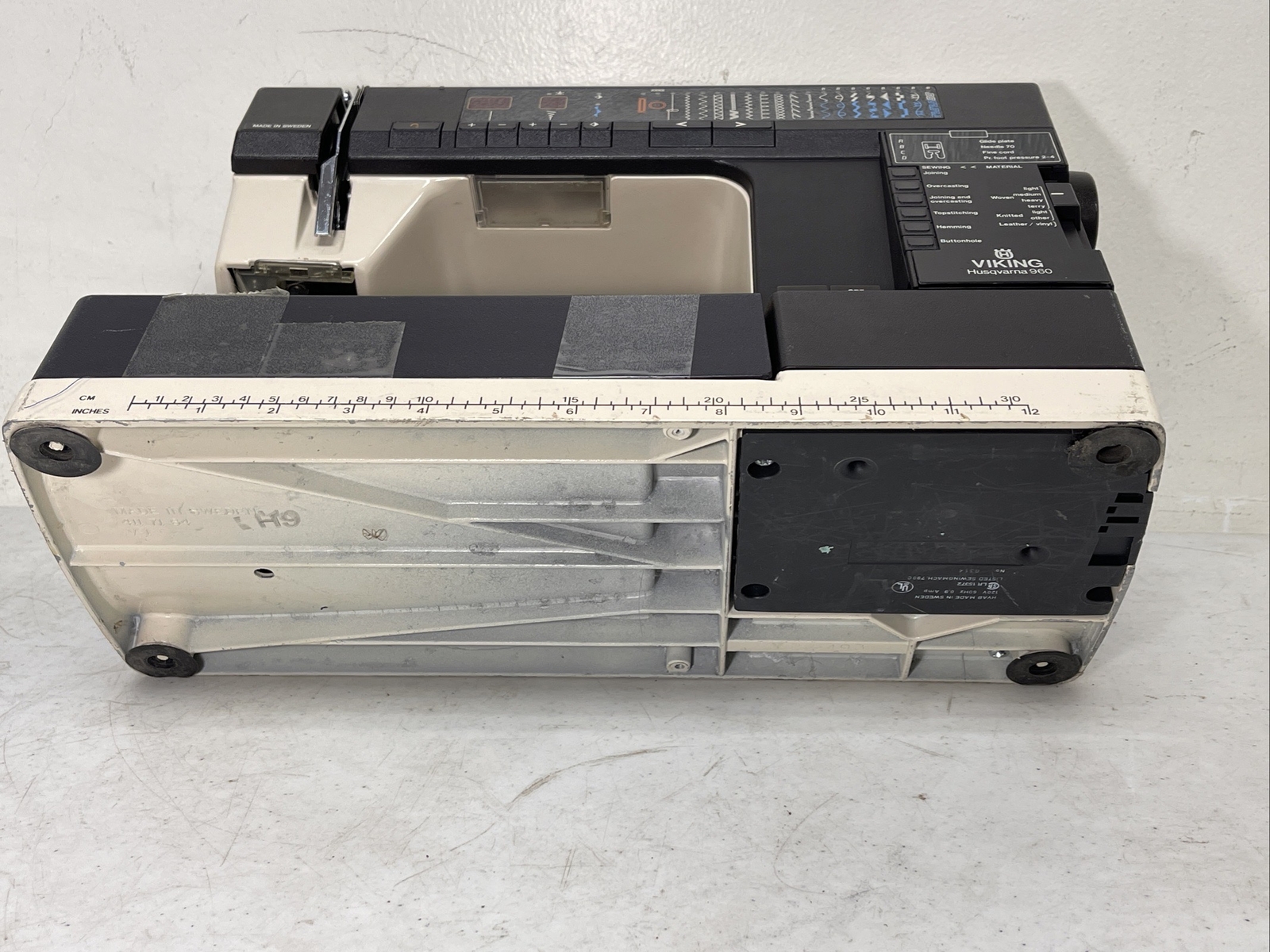 Vintage Husqvarna Viking 960 Computerized Embroidery Machine Sewing Machine