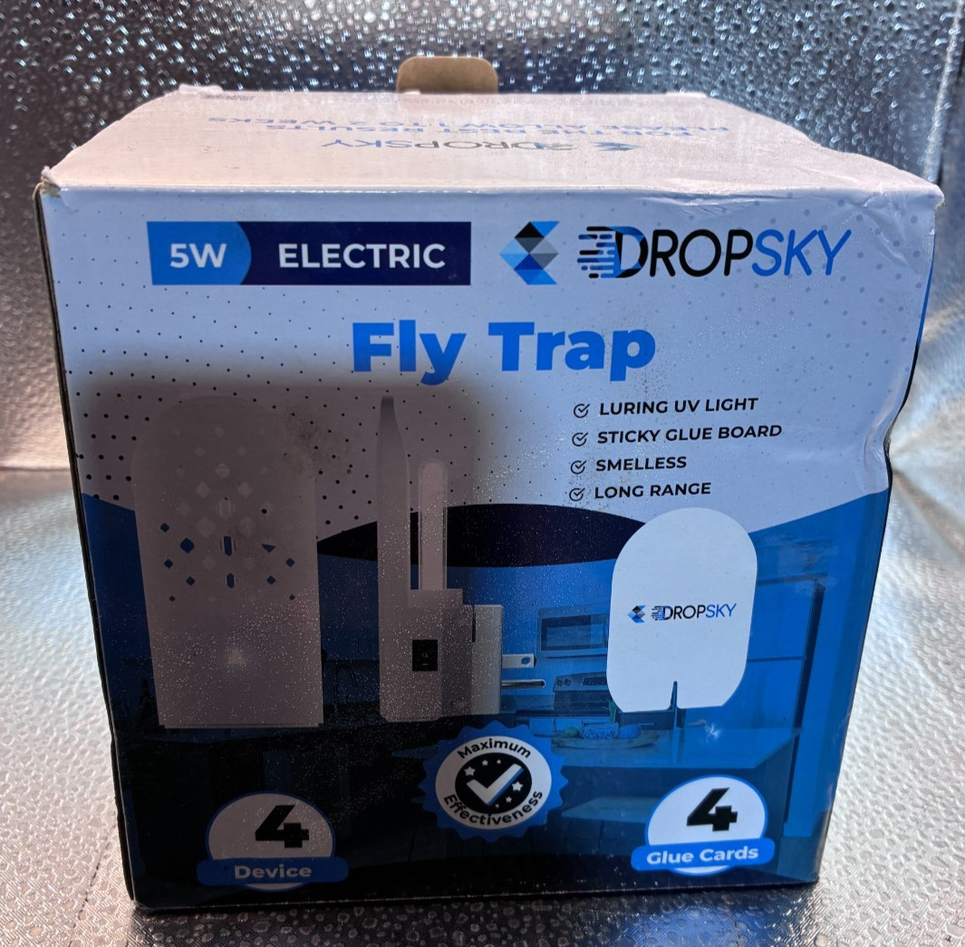 4 pk Dropsky Indoor Flying Insect Trap Plug in Bug Light 4 Traps 4 Cards