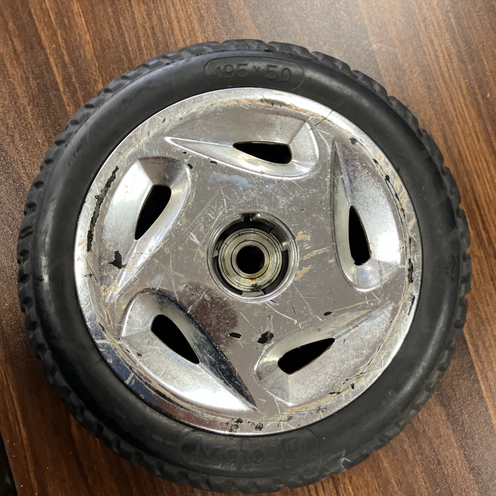 Golden Technologies Mobility Scooter Front Wheel 195 X 50 Good Tread