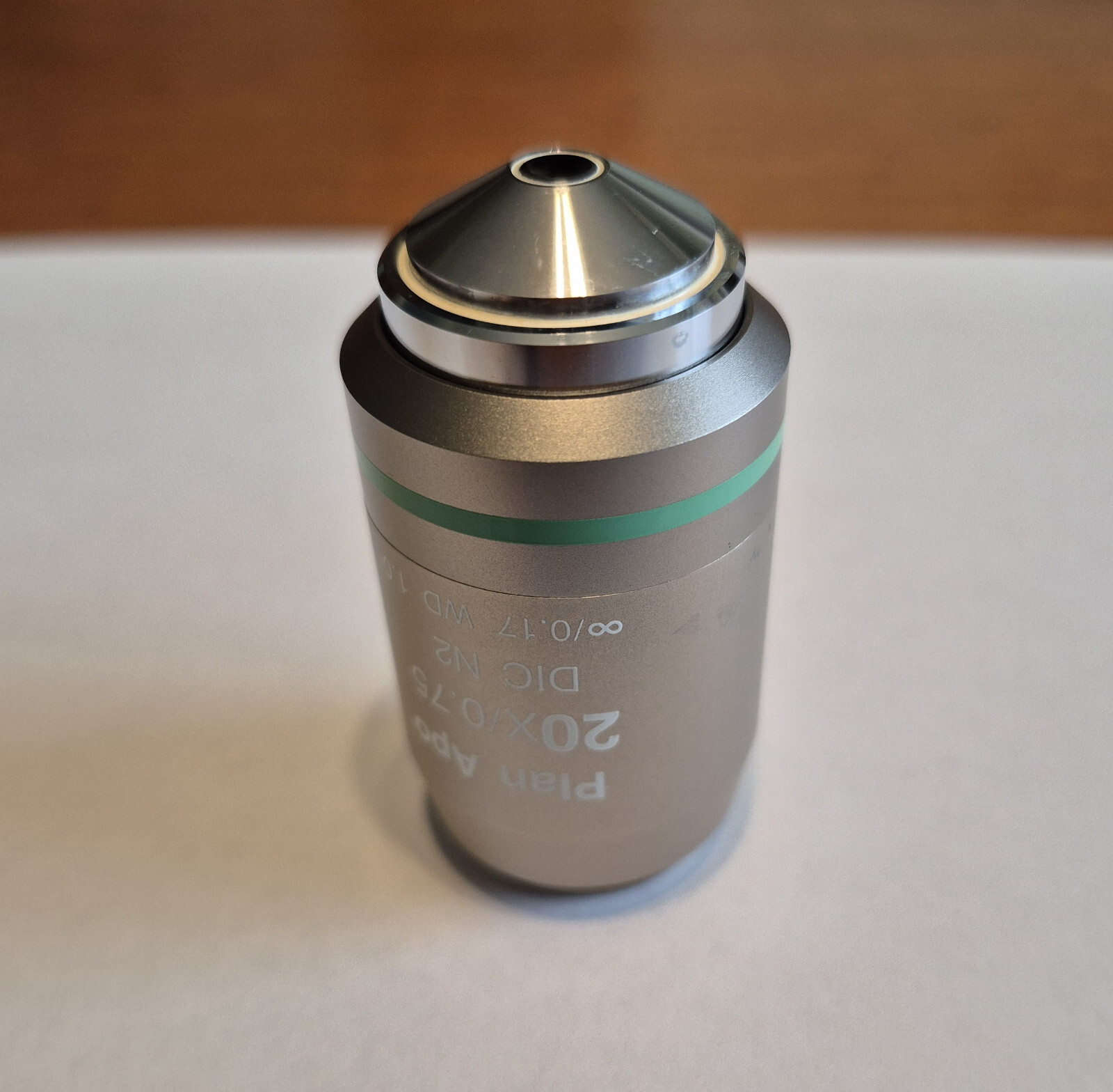 Nikon 20x Plan Apo CFI DIC N microscope objective N2 inf/0.17 NA = 0.75 MRD00201