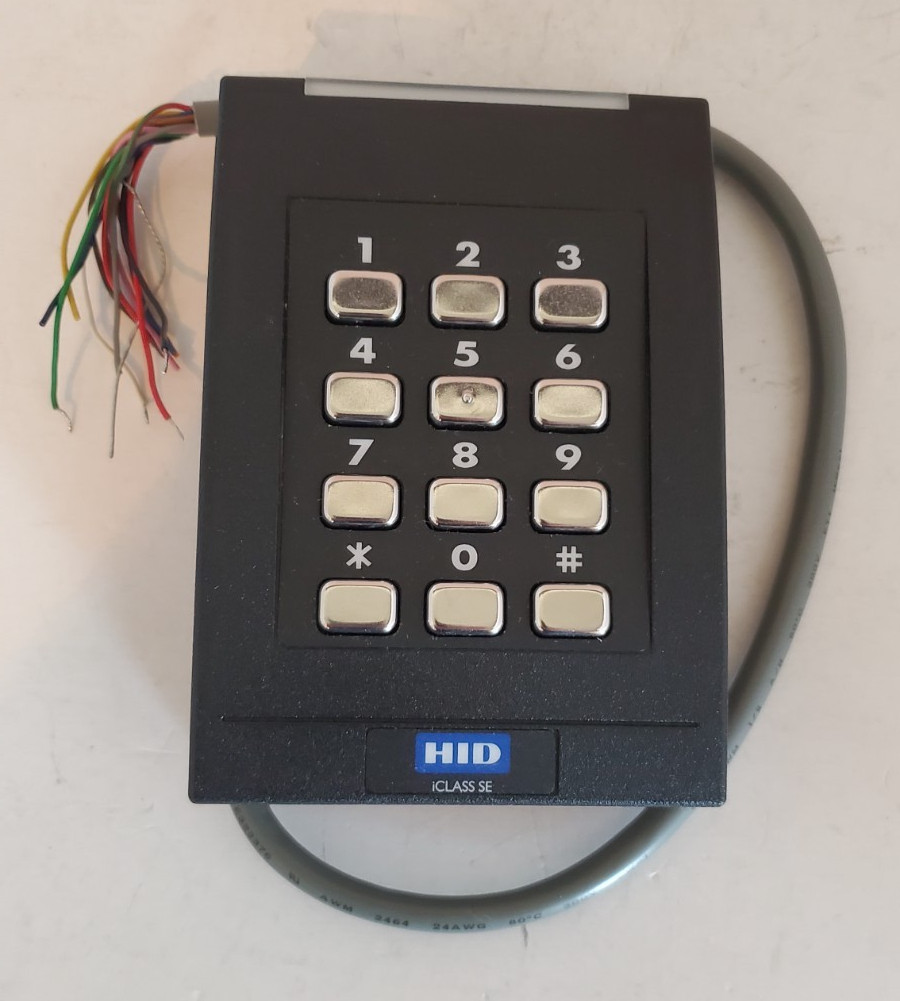 ICLASS SE RK40E Keypad Wall Switch Reader 921NSNNEK20000-110315