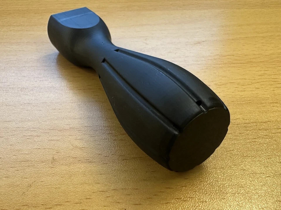 Mercedes hood star emblem removal tool for C-class; E-class; S-class