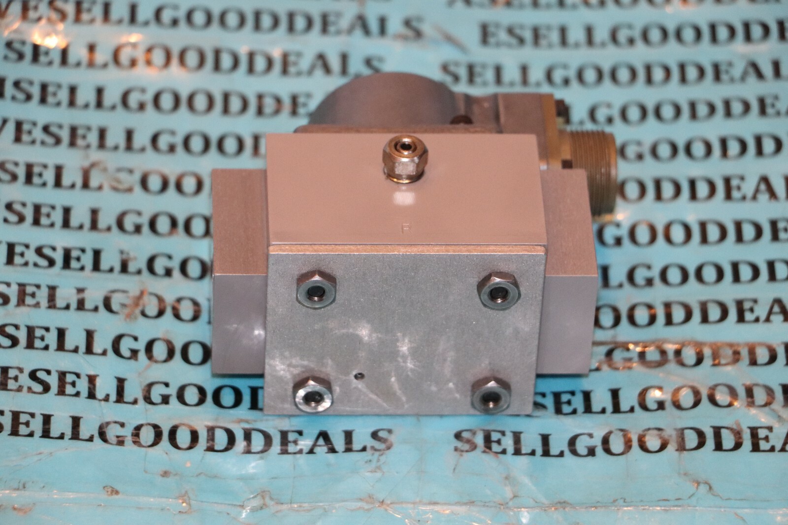 Moog 77-159 Servo Valve New