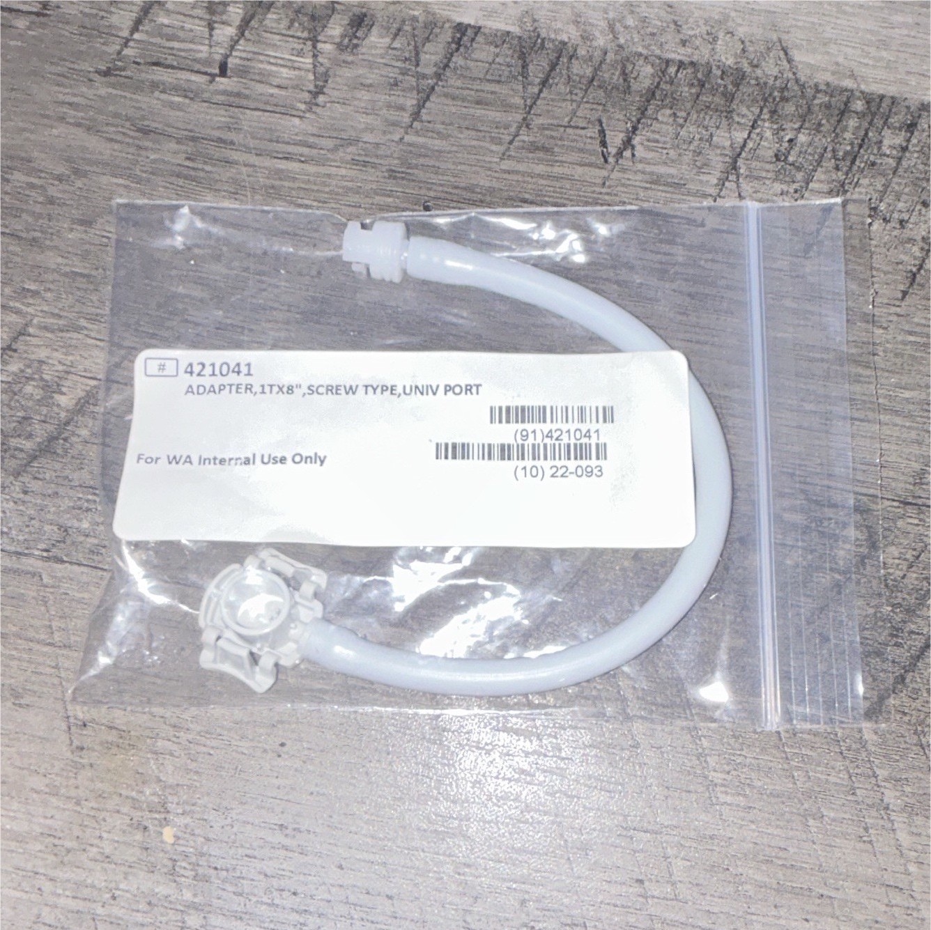 421041 1/8x8 Screw Type Universal Port Adapter Physical Laboratory