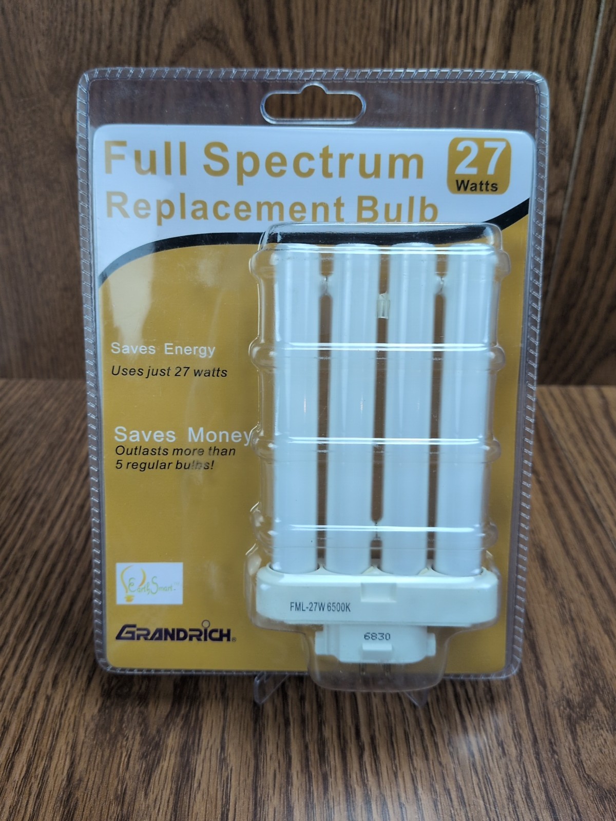 Earth Smart Grandrich 27 Watts Full Spectrum Replacement Bulb 6000 Hours New
