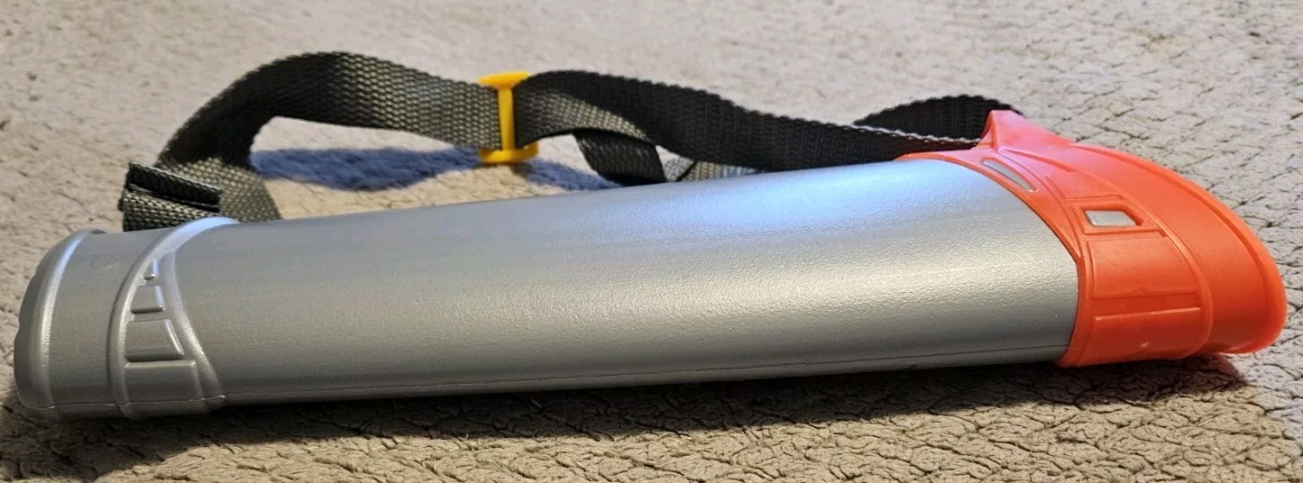 Super Archery Plastic Toy Quiver 12 Inches