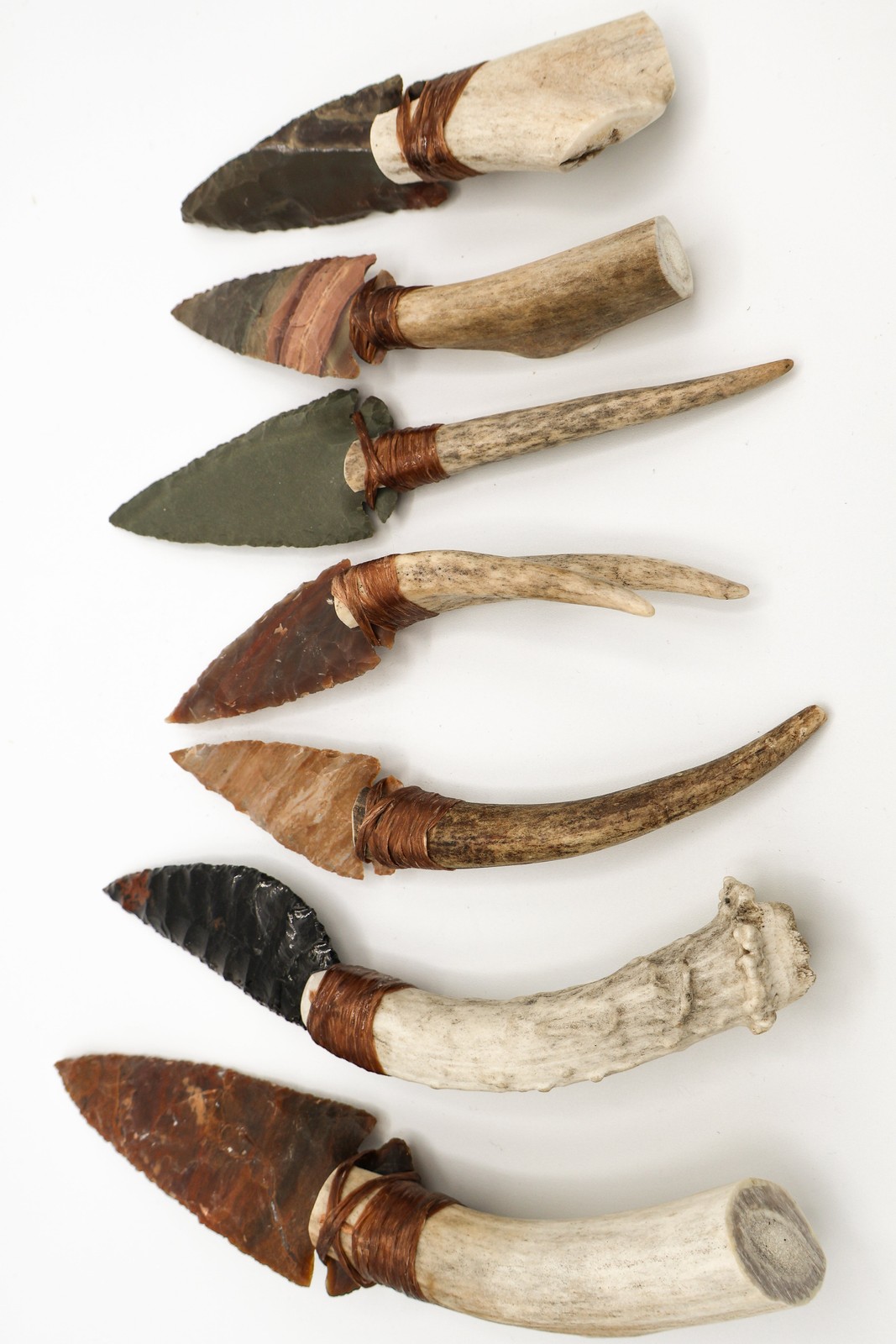 Handmade Cord Cutting Knife with Antler Handle (Large)