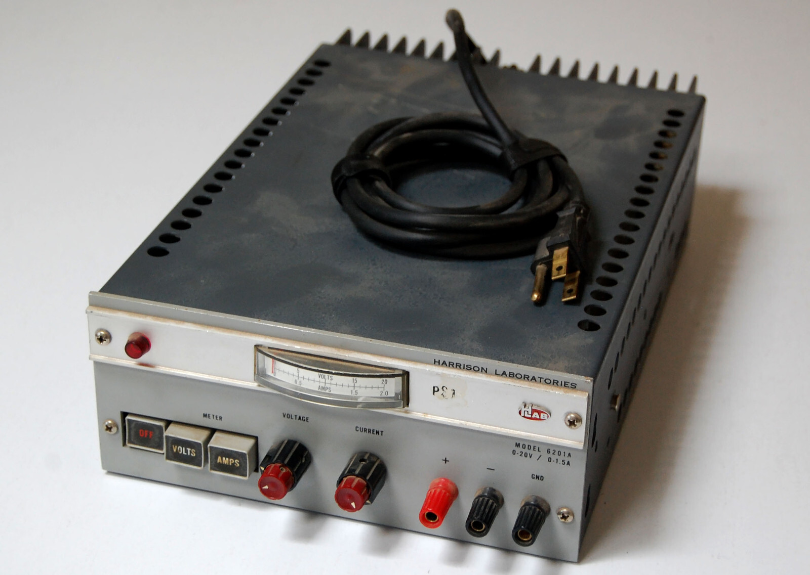Harrison Laboratories 6201A DC Power Supply 0-20V 0-1.5A Working