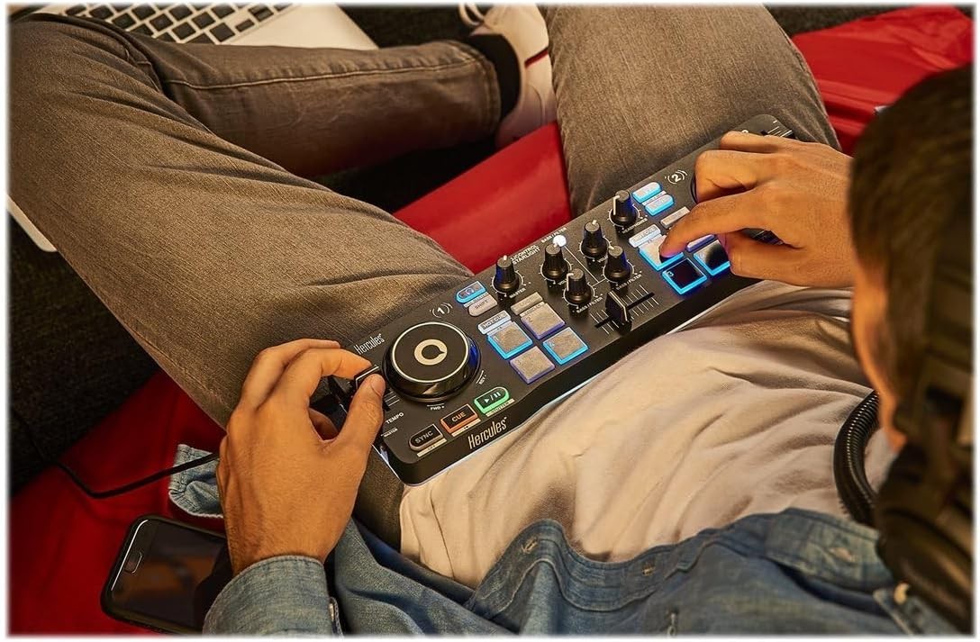 Portable DJ Controller with Serato DJ Lite Software