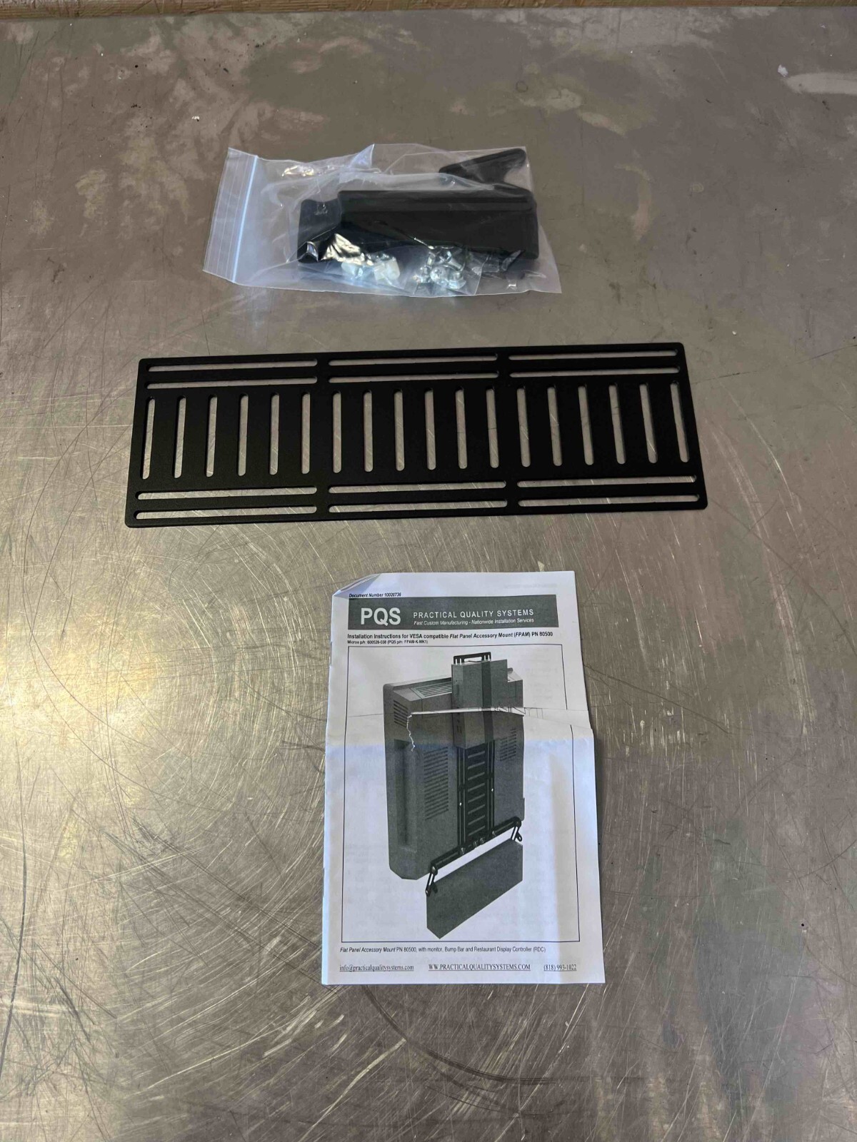 VESA compatible Flat Panel Accessory Mount (FPAM) PN80500
