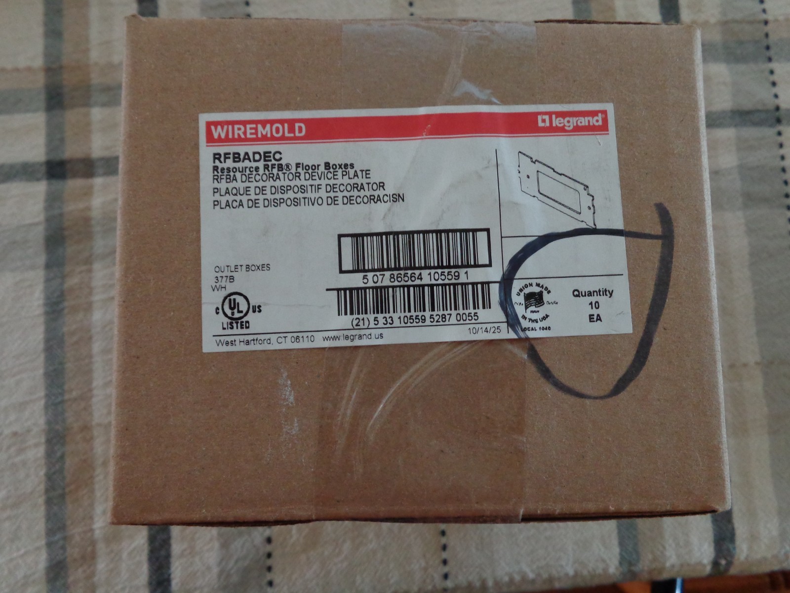 ( QTY : 10) Wiremold Legrand RFBADEC Resource RFB Floor Boxes Device Plate