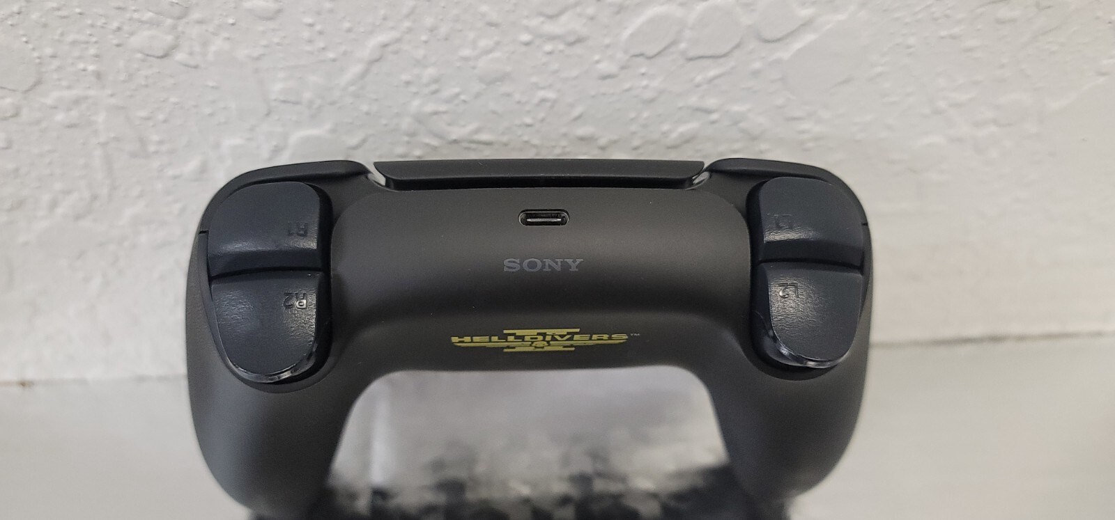 Sony PlayStation 5 DualSense Wireless Controller - Helldivers 2 Limited Edition