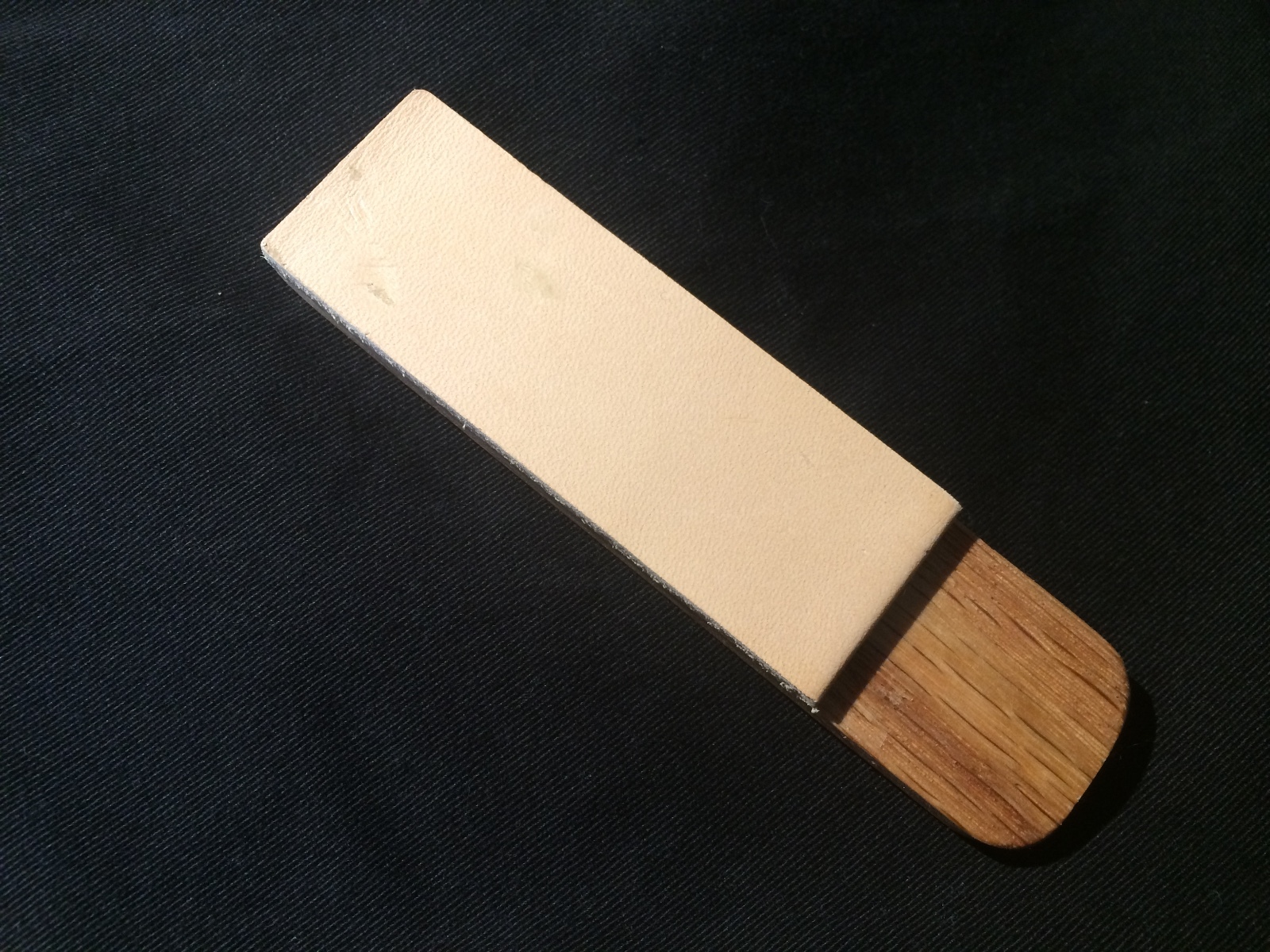 Standard Solid Oak and 10oz Leather Micro Pocket Strop/Sharpener Knives/Tools