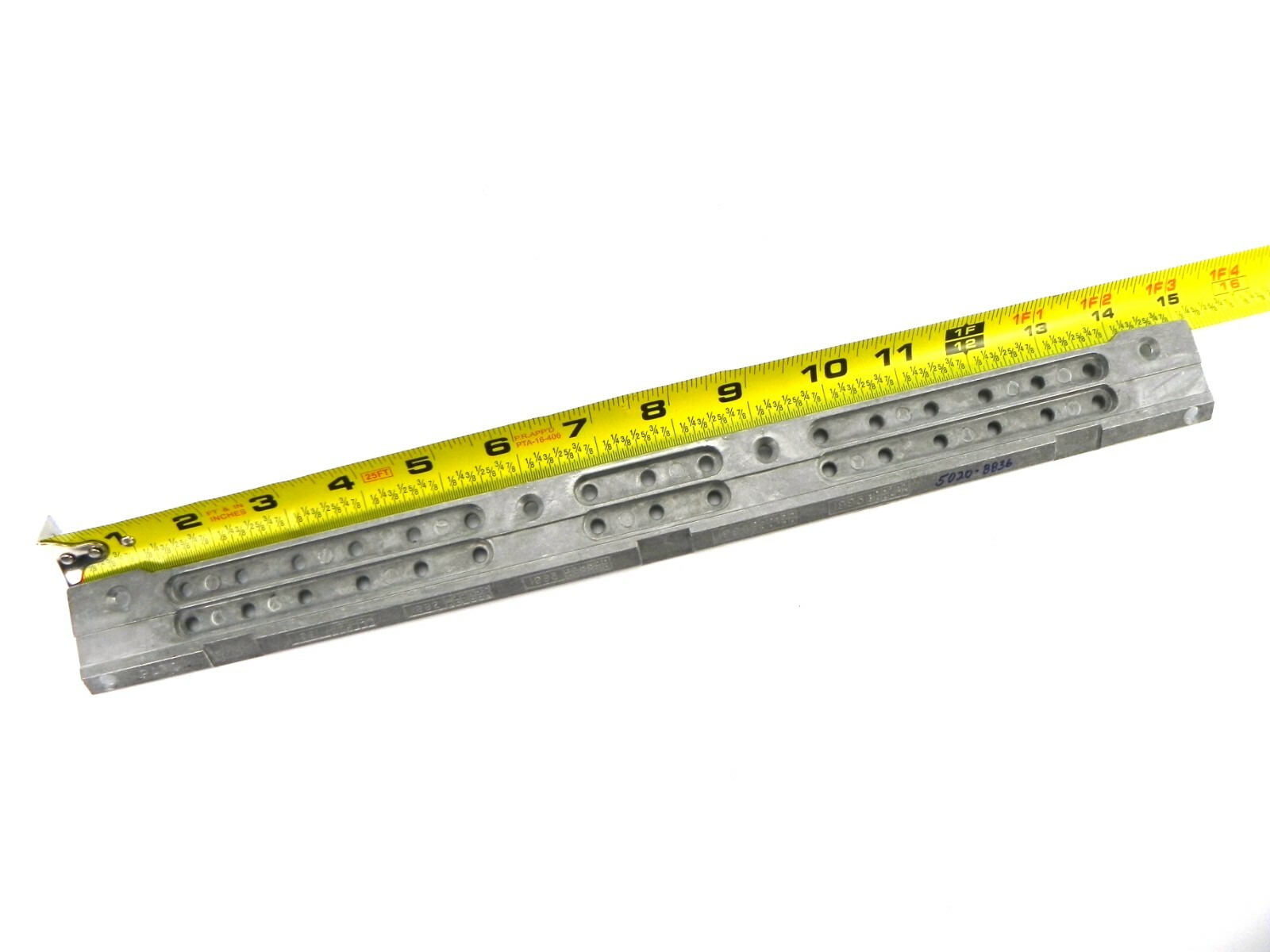 Keysight 5020-8836 Strut Corner 15"