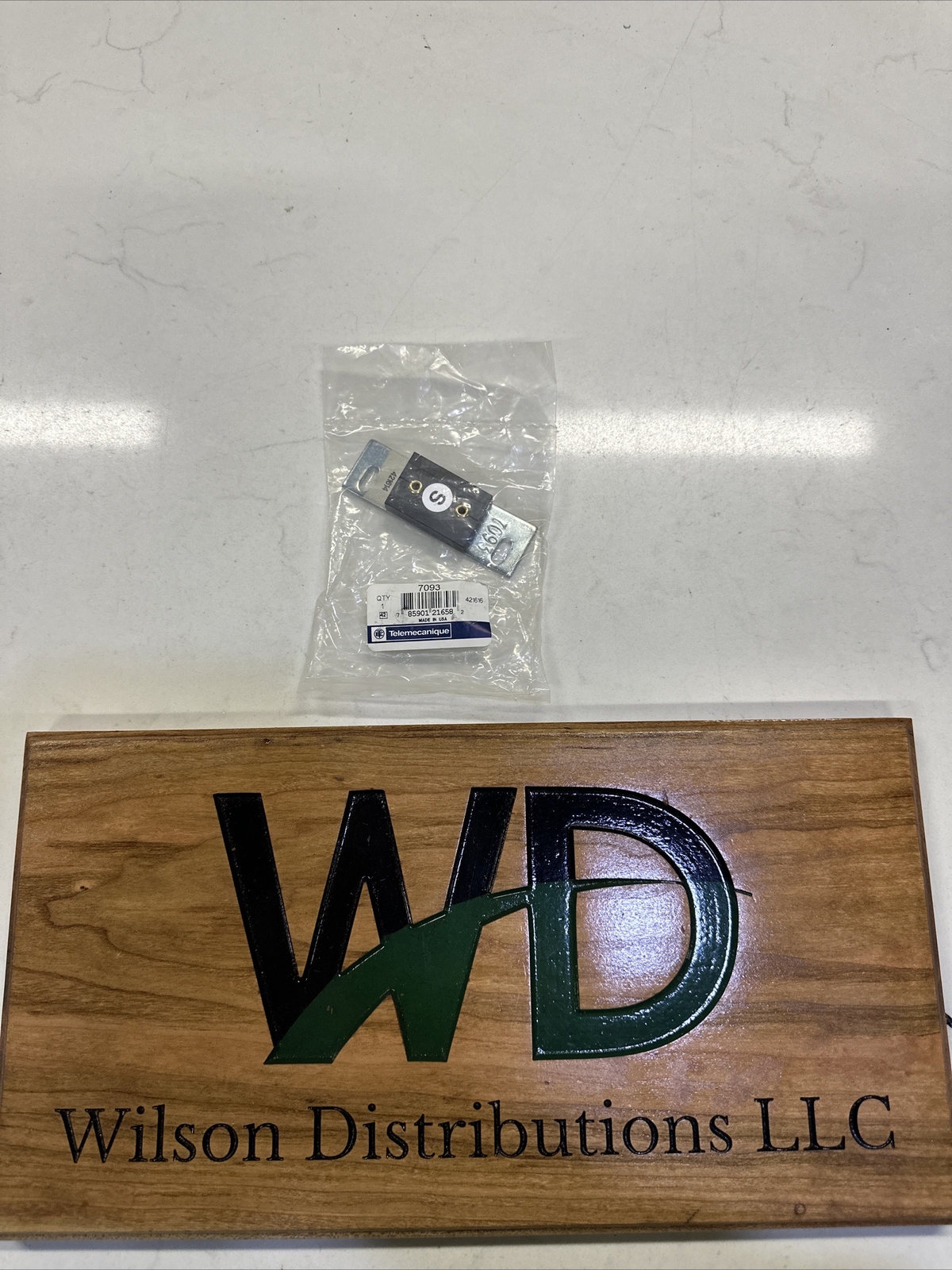 Telemecanique Sensor 7093 Brand New