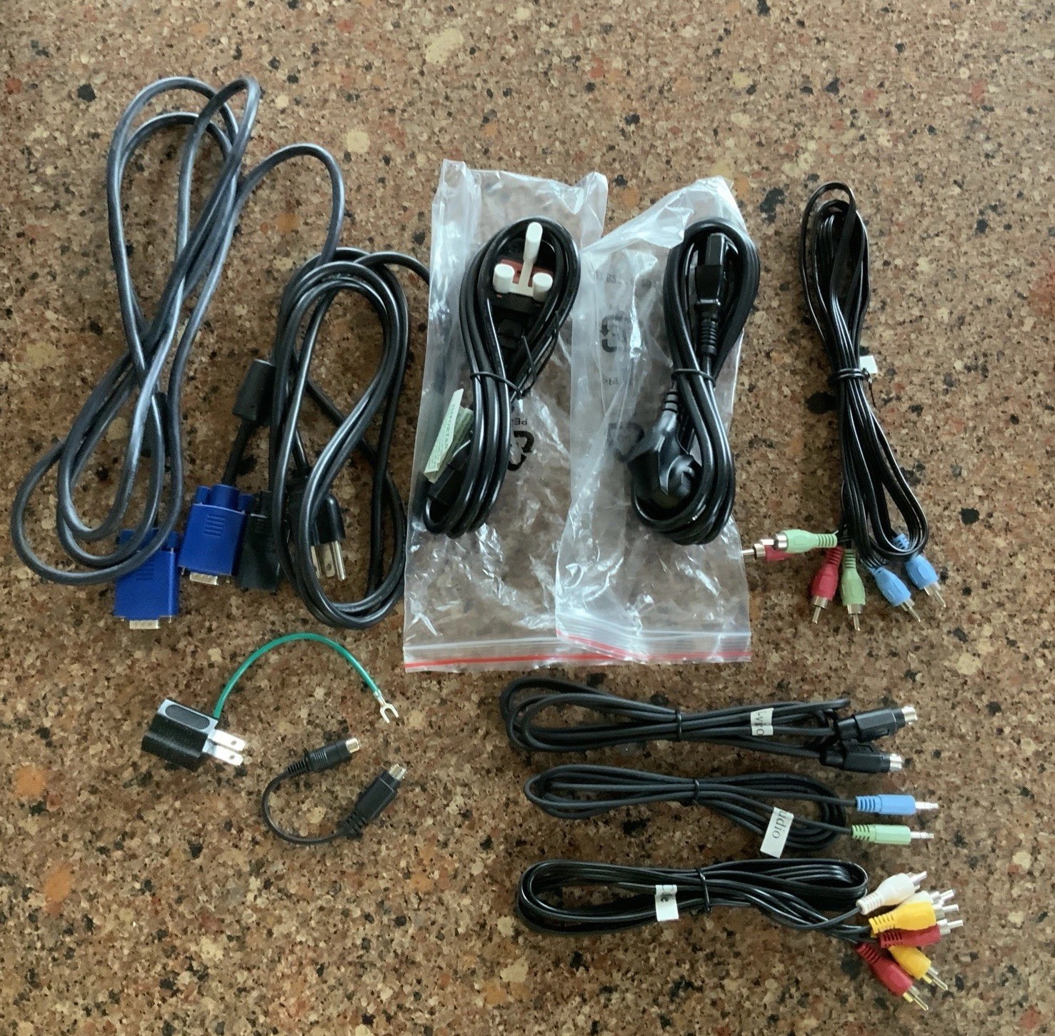 BenQ DX/S660 Projector - Complete Set - Not Turn On