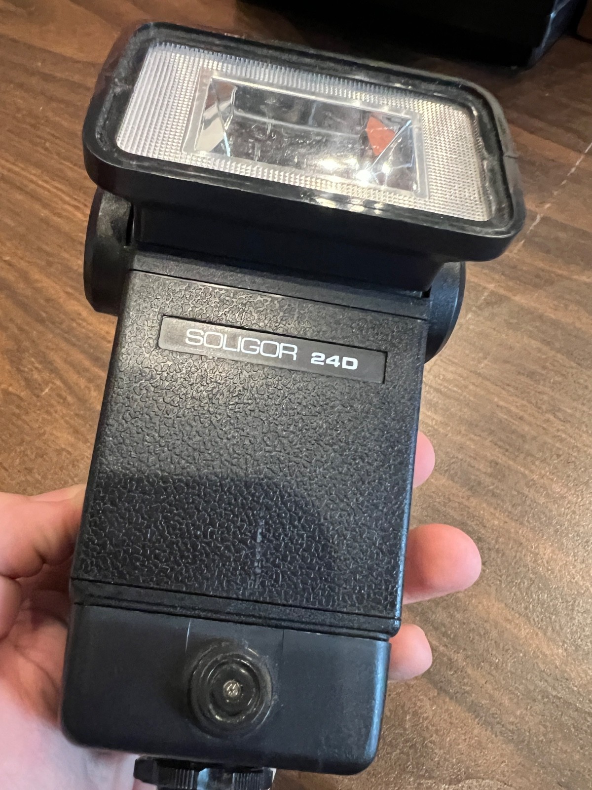 Soligor 24d Eletronic Hot Shoe Flash