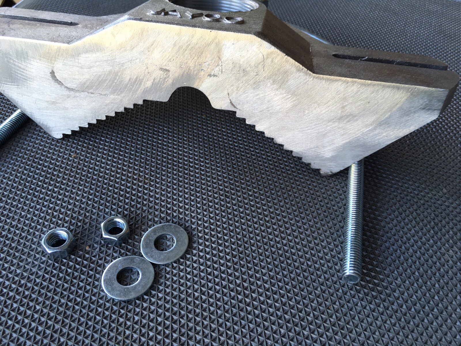 Jayco LS200 LS2008 Pipe Leveling Sandle