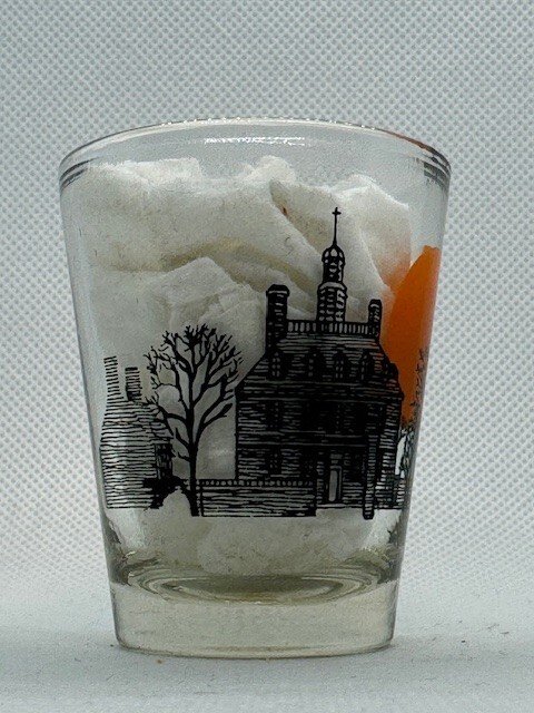 Williamsburg VA Clear Shot Glass