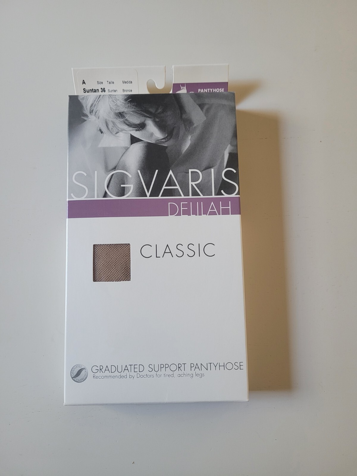 NEW SIGVARIS Delilah Classic Graduated Support Pantyhose Size A Suntan 140QA36