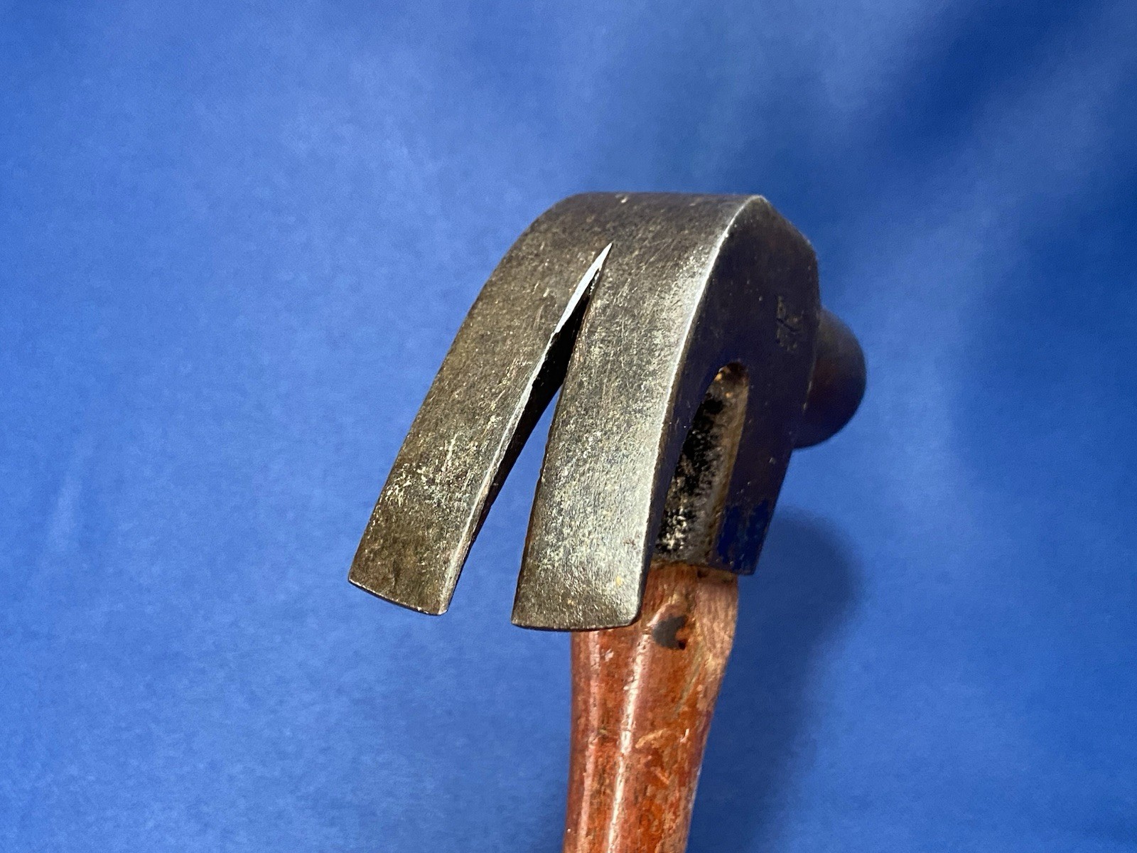 PLUMB USA Curved Claw Hammer