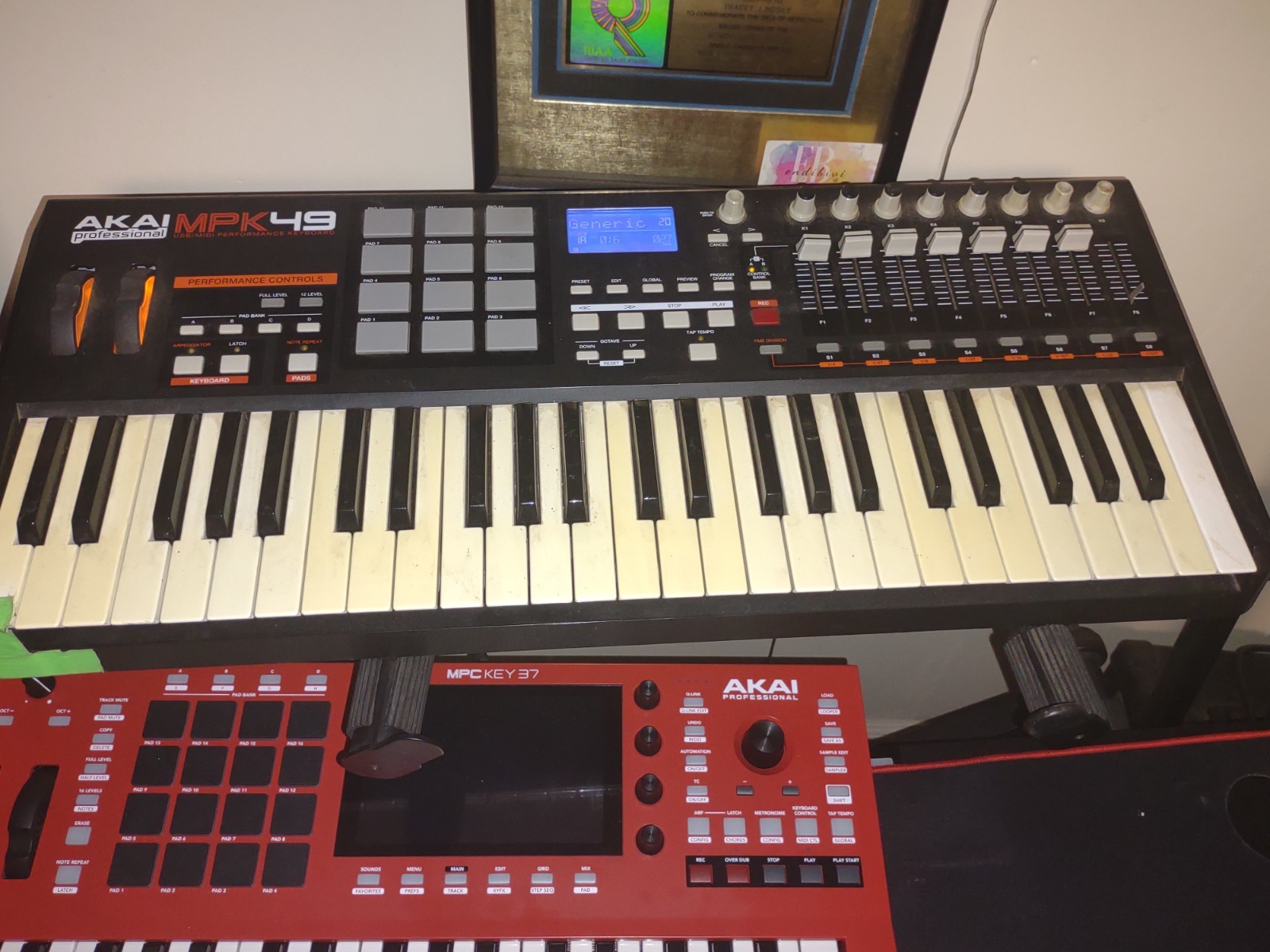 Akai MPK49 Professional USB/MIDI Performance Keyboard Hyper Extended Key