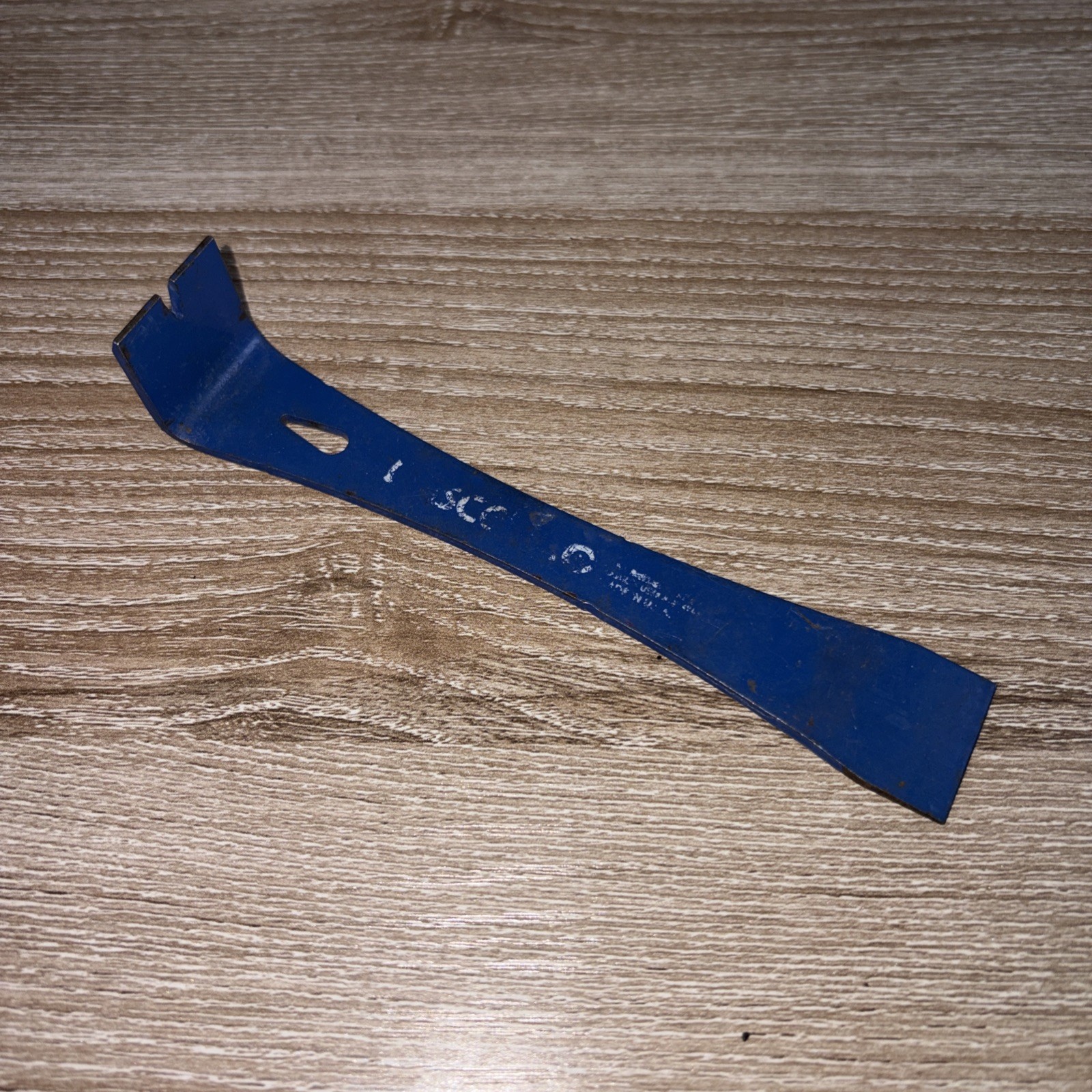 Dasco 5.5 in. Pry Bar Scraper Used