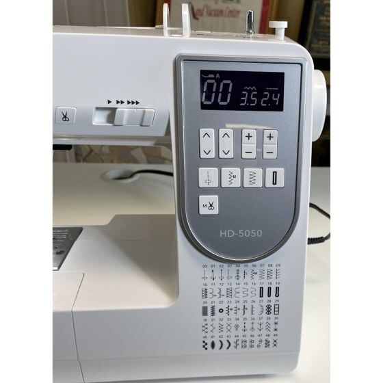 Janome HD5050 Computerized Sewing Machine New