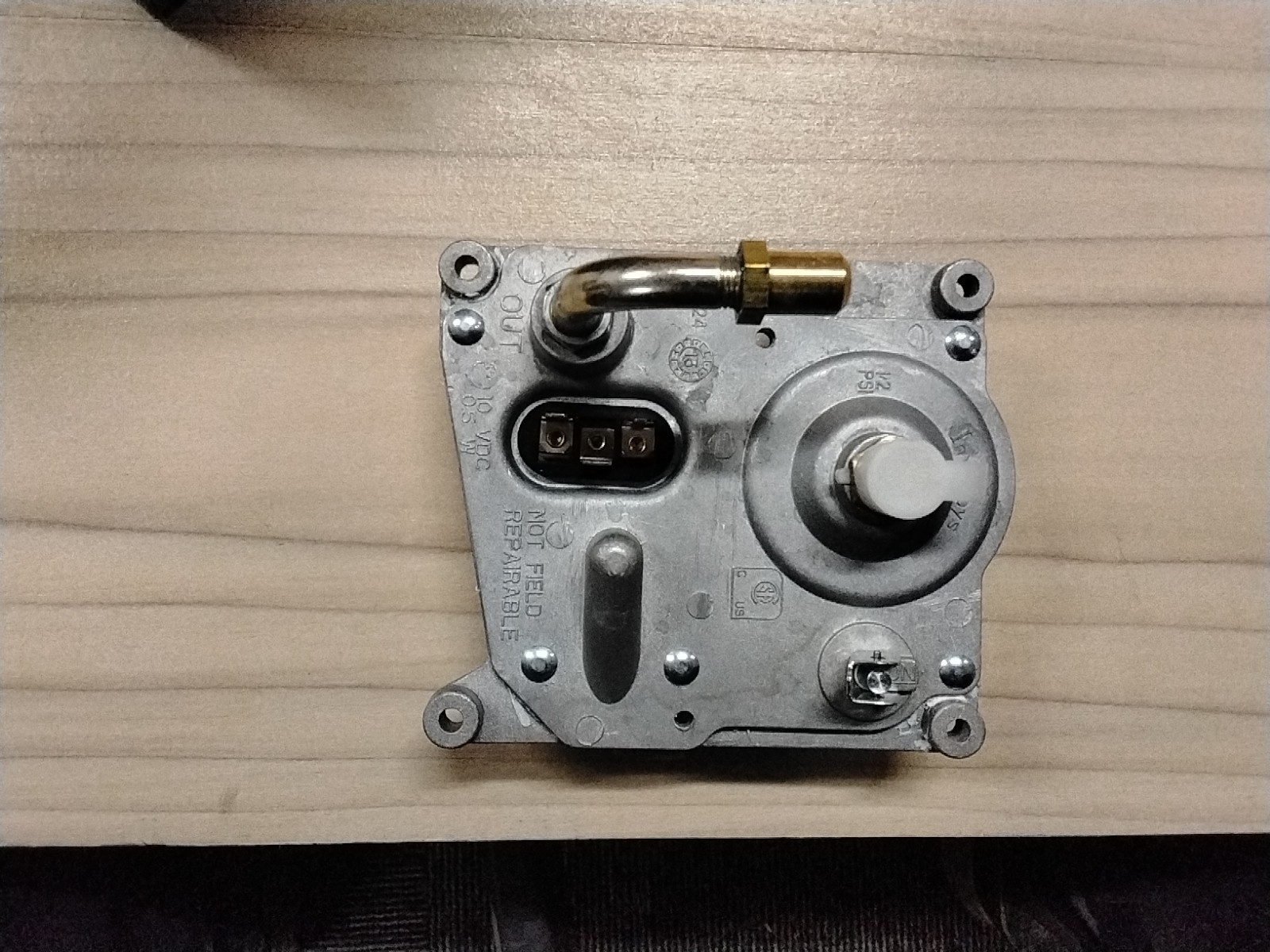 OEM Whirlpool W10293048 Gas Valve for Range