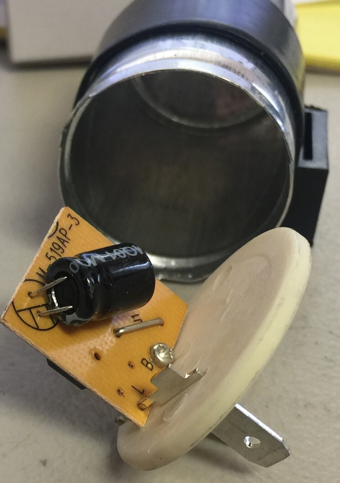 ORIGINAL LOOKING HONDA 6 VOLT BLINKER/FLASHER RELAY 100% FULLY ELECTRONIC S1246