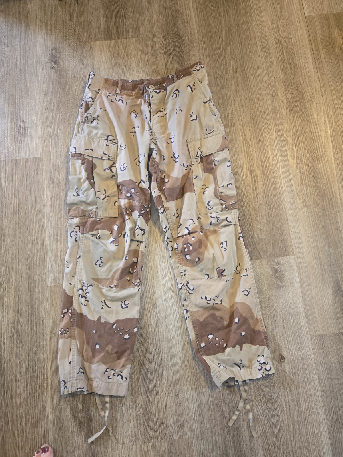 Vtg Chocolate Chip Camo Military Cargo Pants Mens Small Short Desert BDU USGI