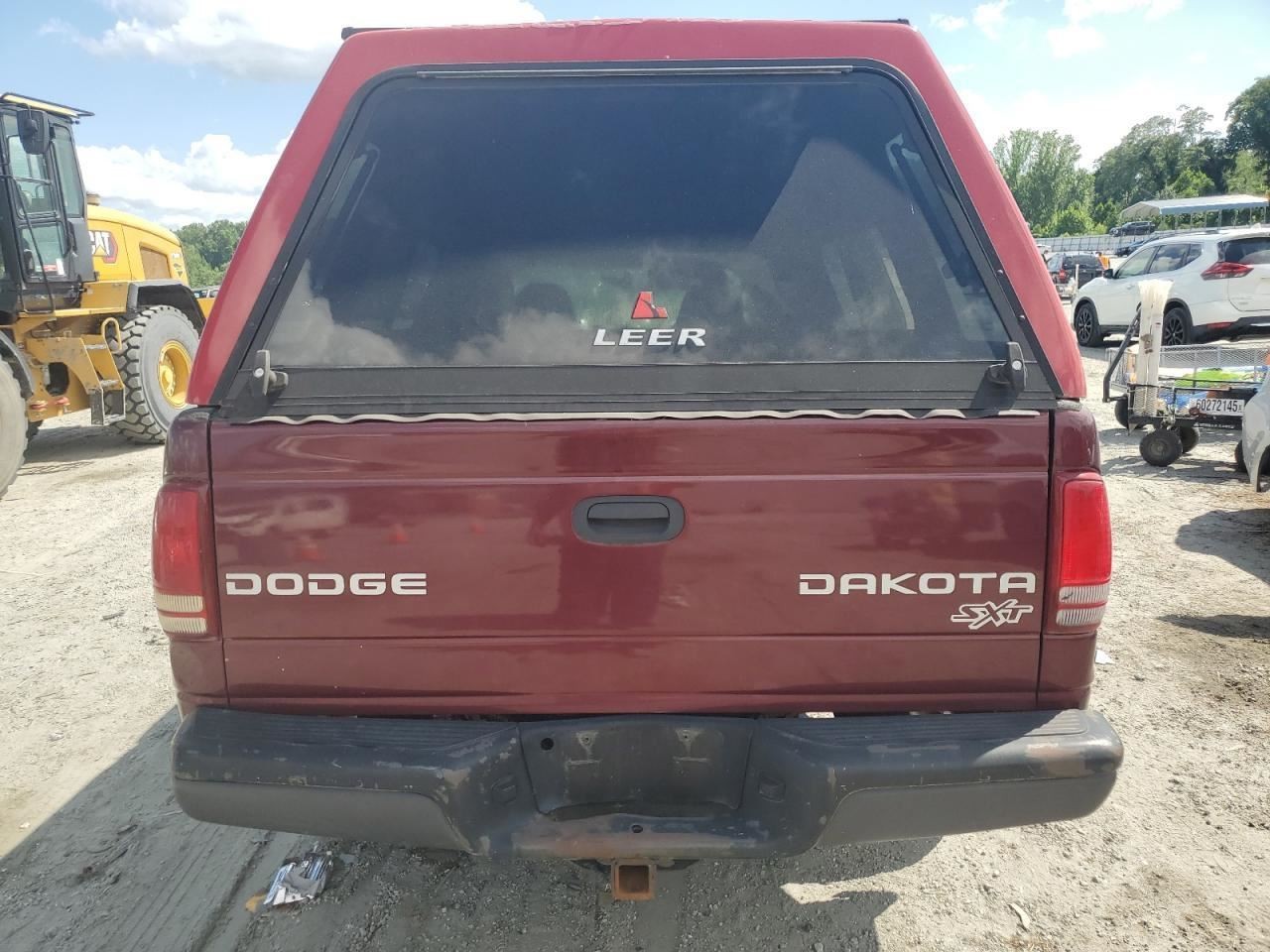 Fuse Box Engine Fits 03 DAKOTA 4936275