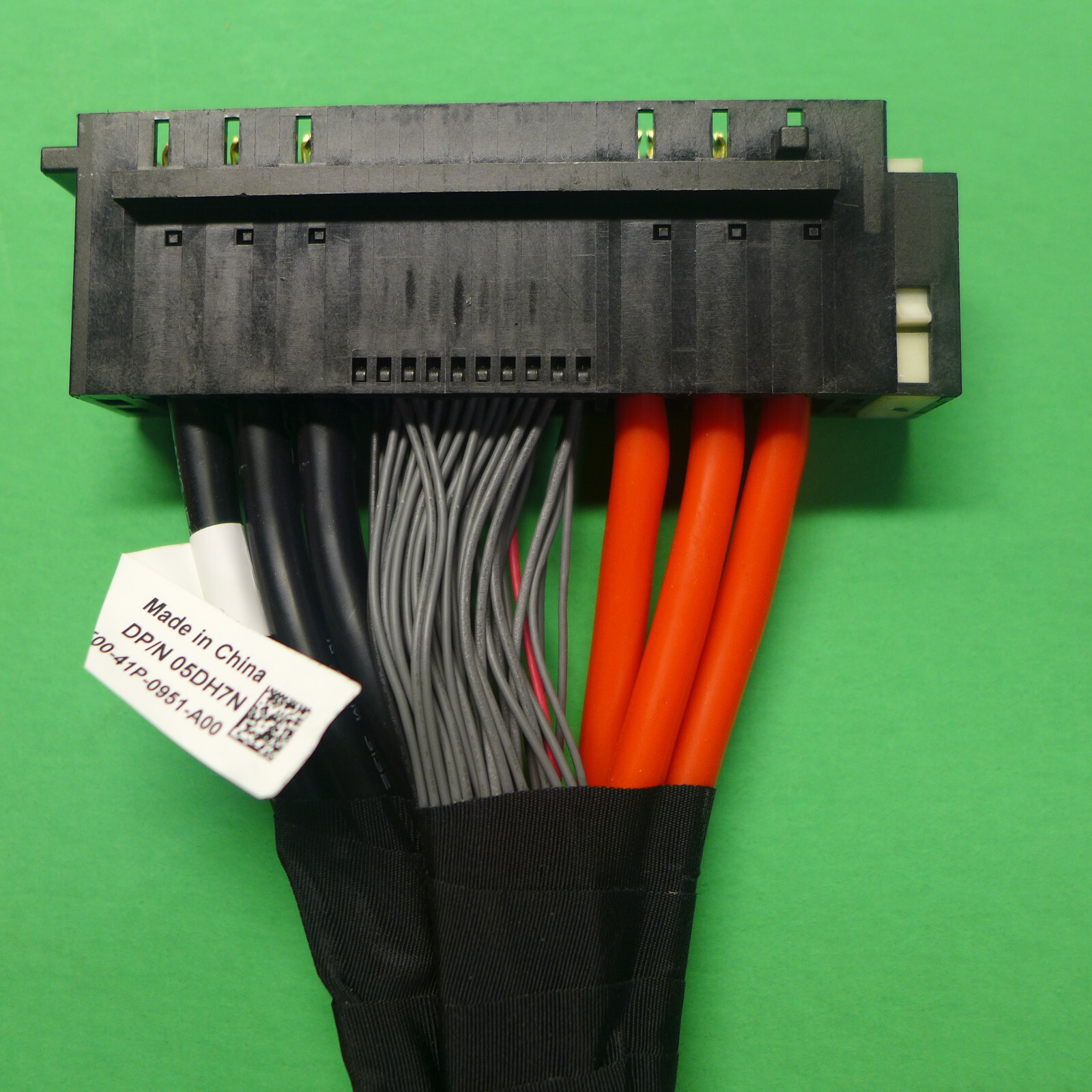 New Dell XE9680 Right Panel GPU Cable Assembly 5DH7N