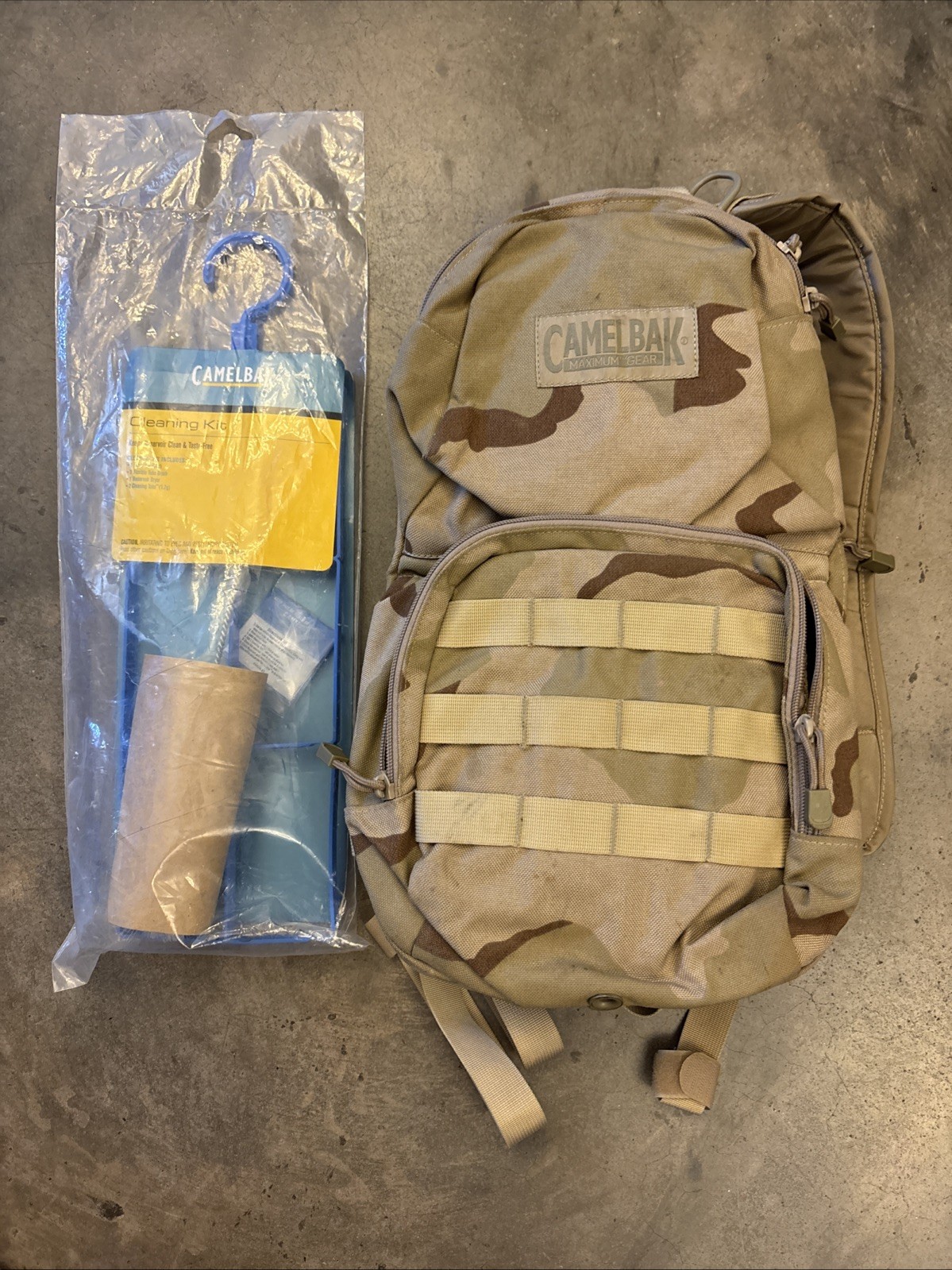 Oldgen DCU Desert Camo Camelback Mule Hydro Pack Water Backpack