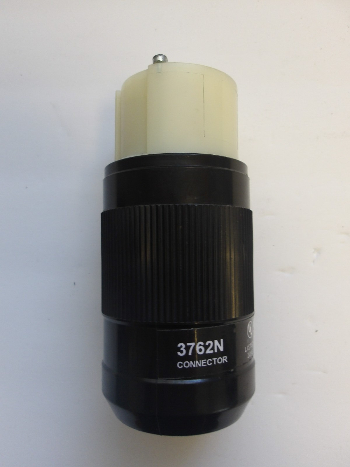 ERICSON P/N: 3762N SAFEWAY CONNECTOR 600V AC 250V DC 2POLE 3WIRE 50A